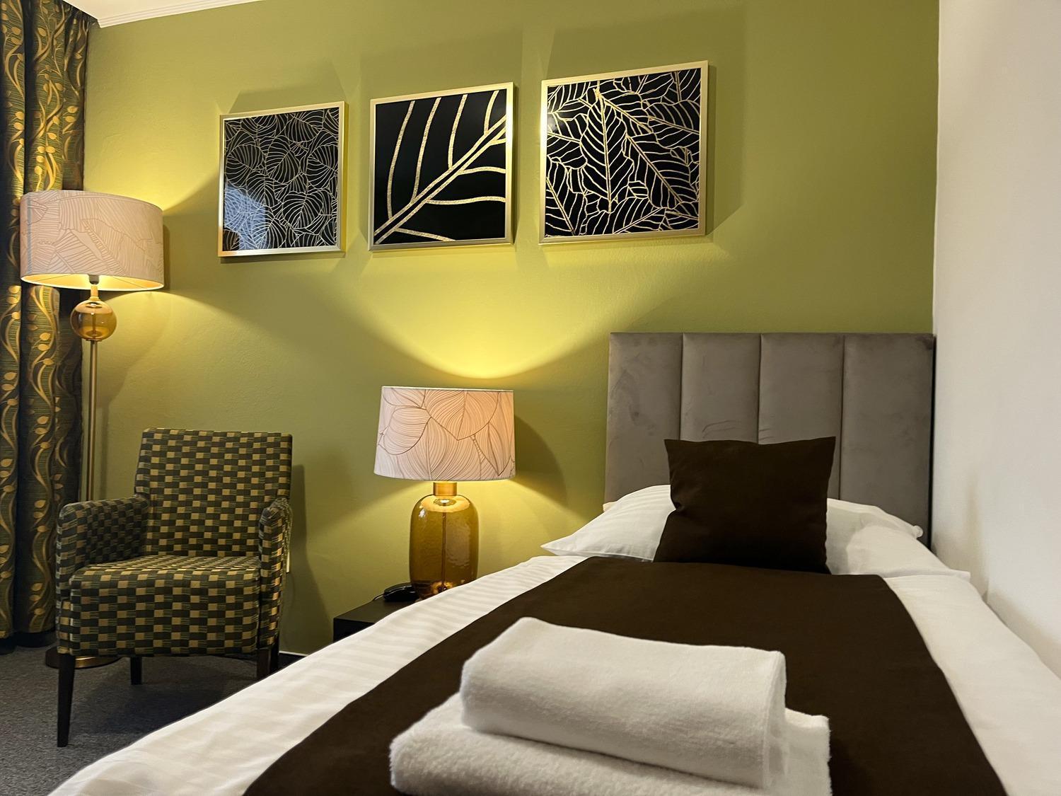 Hotel Zlaty Byk Rimavska Sobota Ngoại thất bức ảnh
